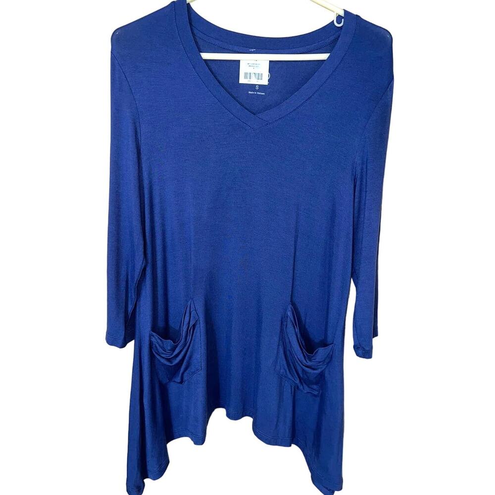 Logo Lori Goldstein Small 6/8 TUNIC TOP Super Soft Knit Sharkbite Hem BLUE NEW